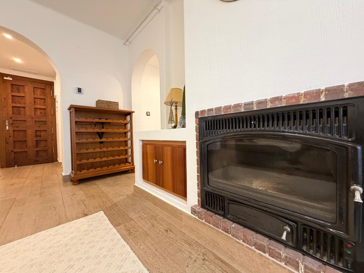 3-Bedroom Penthouse Apartment in Torrevieja | Sunny Casa... - Image 9