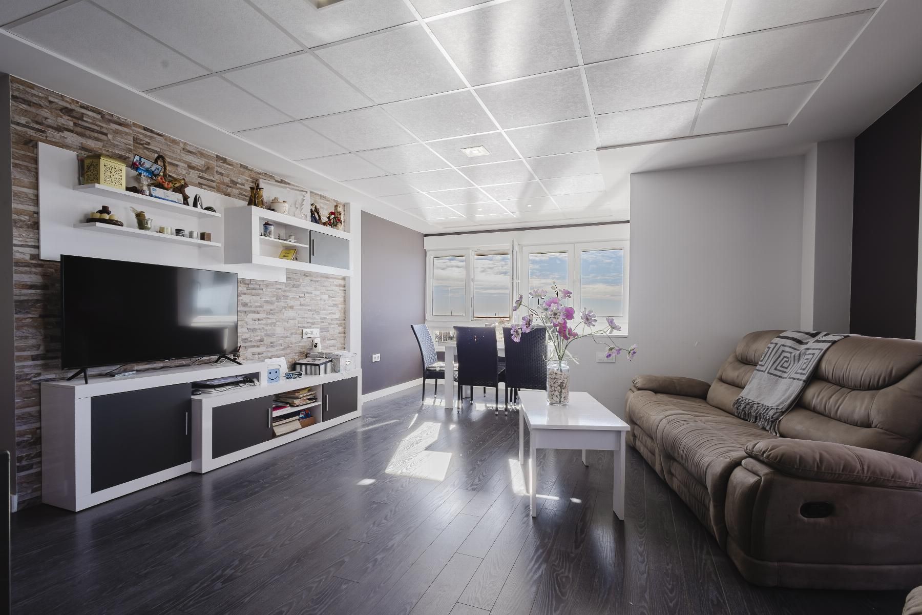 3-Bedroom Apartment in Acequion, Torrevieja - Image 11