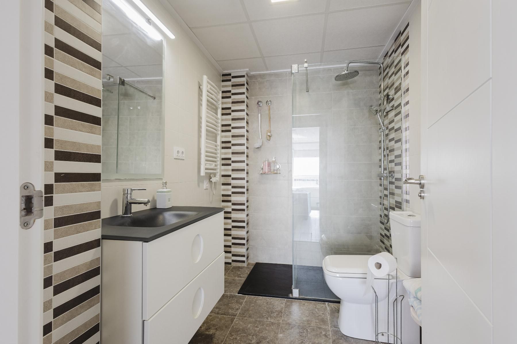 3-Bedroom Apartment in Acequion, Torrevieja - Image 28