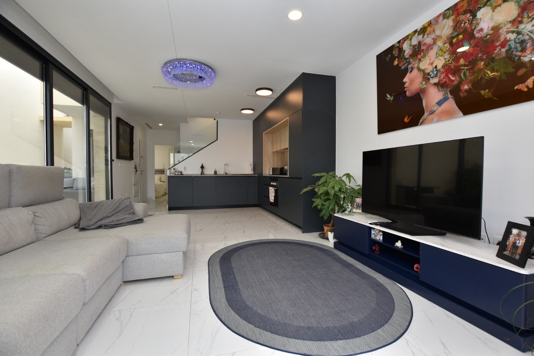 3-Bedroom Villa in Costa Blanca Sur, Los Montesinos - Image 4