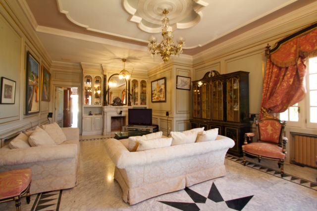 5-Bedroom Villa in Villamartin, Orihuela Costa - Image 5