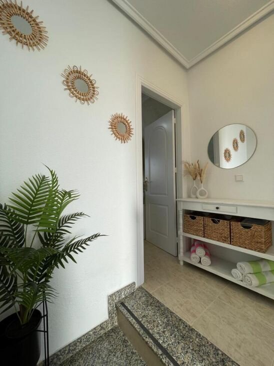 3-Bedroom House in Comunidad Valenciana, Almoradi - Image 13