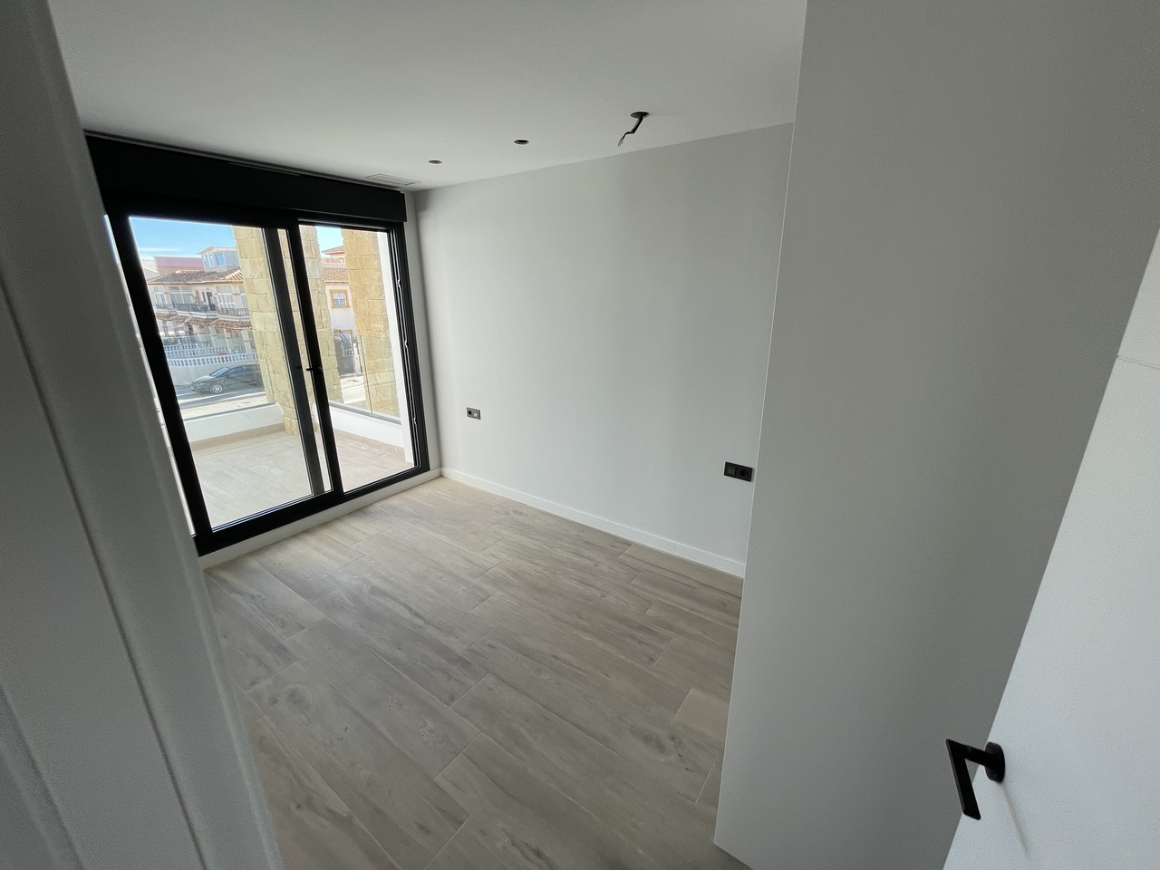 4-Bedroom Apartment in Zona Pueblo, Pilar de la Horadada - Image 18