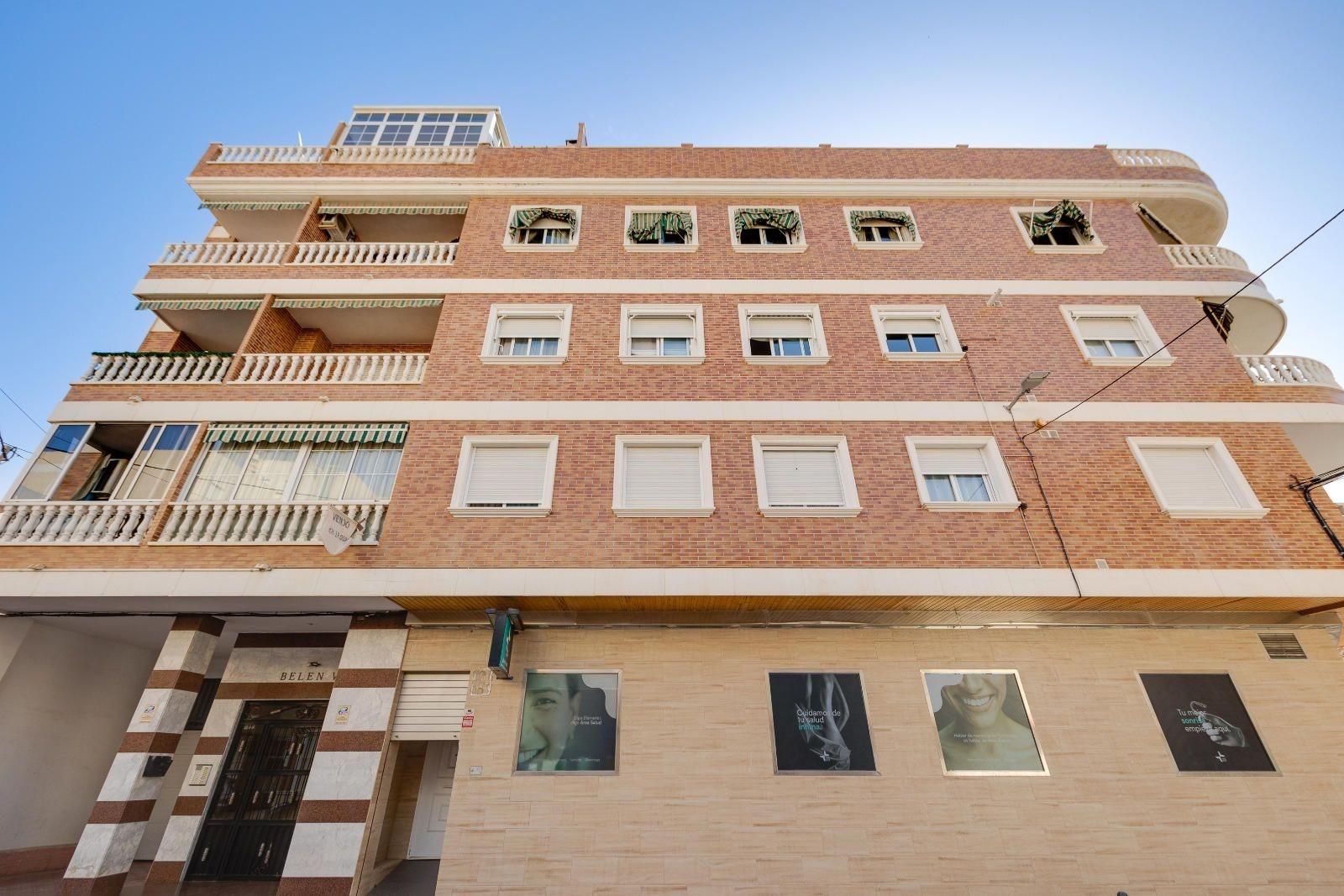 3-Bedroom Apartment in Torrevieja, Torrevieja - Image 41