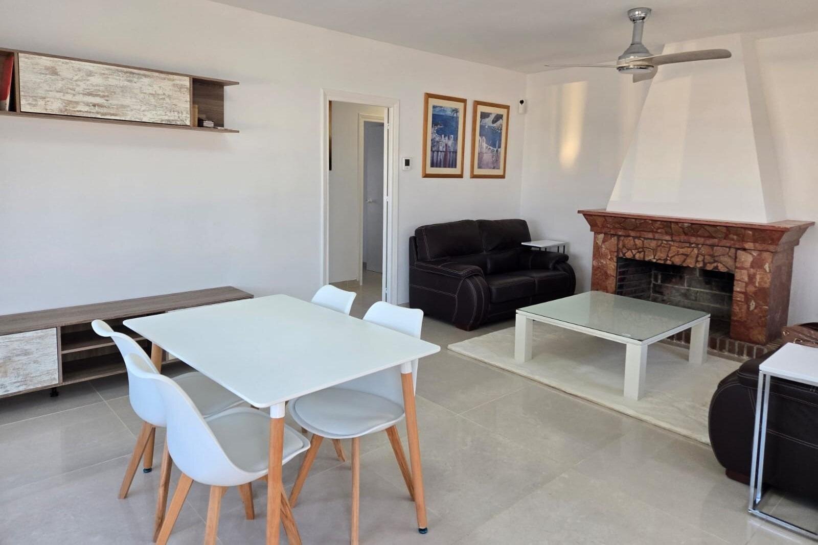 3-Bedroom House in Los Europeos, Torrevieja - Image 11