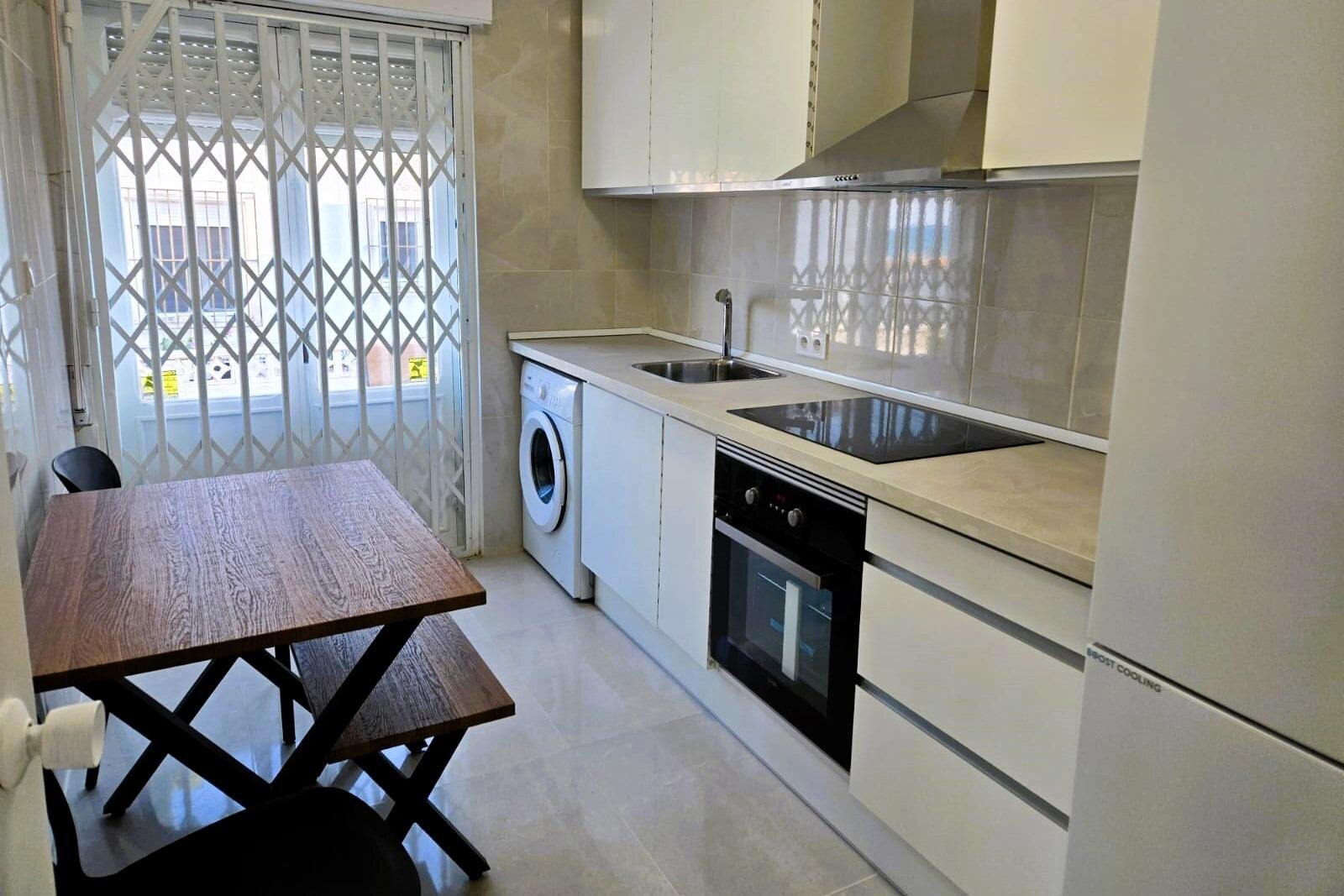 3-Bedroom House in Los Europeos, Torrevieja - Image 14
