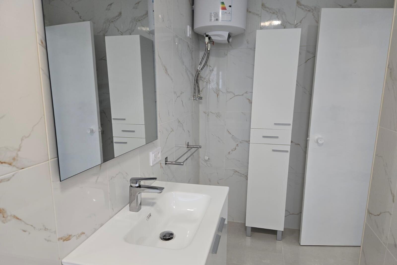 3-Bedroom House in Los Europeos, Torrevieja - Image 18