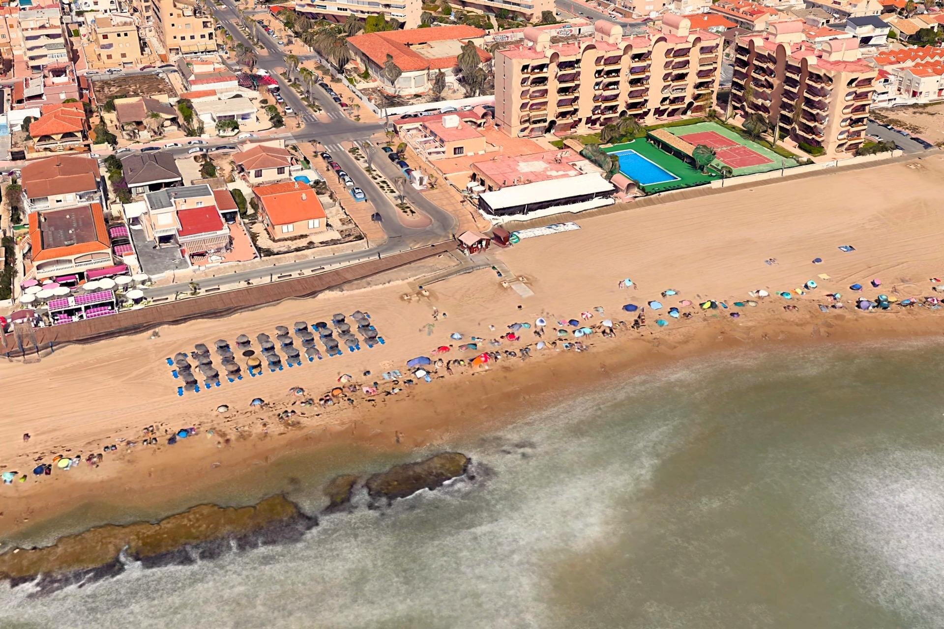 3-Bedroom House in Los Europeos, Torrevieja - Image 5
