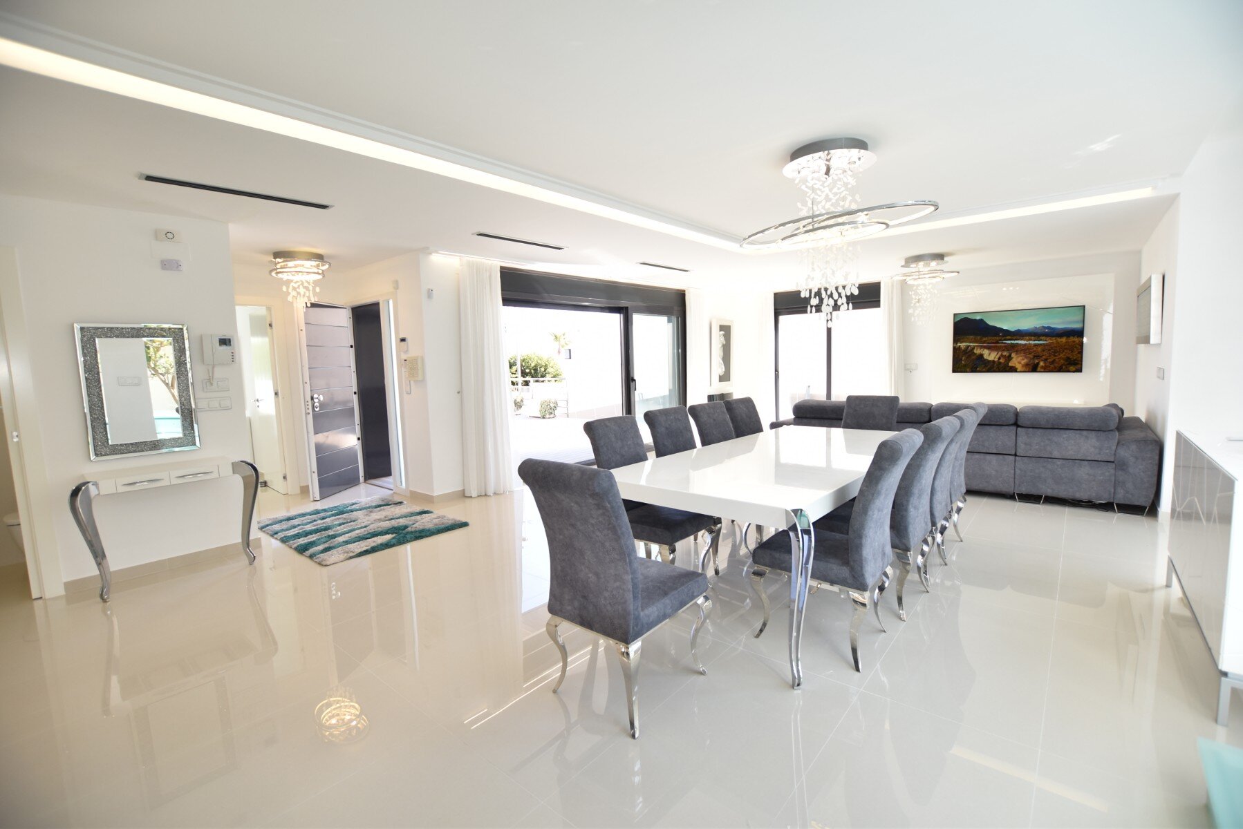 Villa met 5 Slaapkamers in Pueblo, San Miguel de Salinas - Image 29