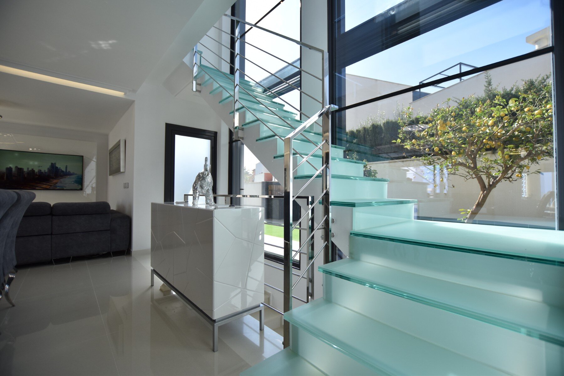 Villa met 5 Slaapkamers in Pueblo, San Miguel de Salinas - Image 4