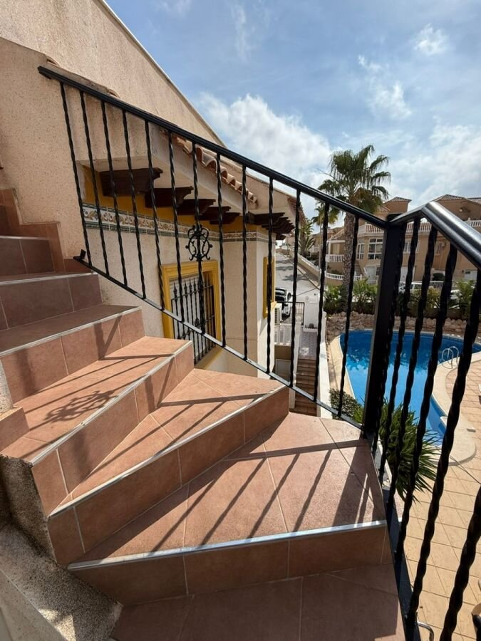 5-Bedroom Villa in Villamartin, Orihuela Costa - Image 22