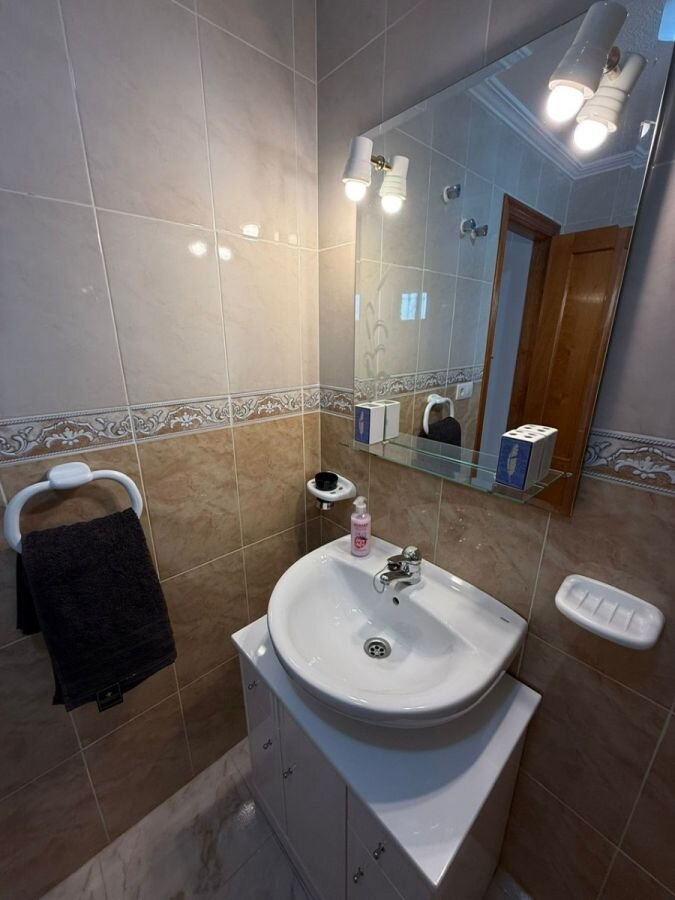 5-Bedroom Villa in Villamartin, Orihuela Costa - Image 28