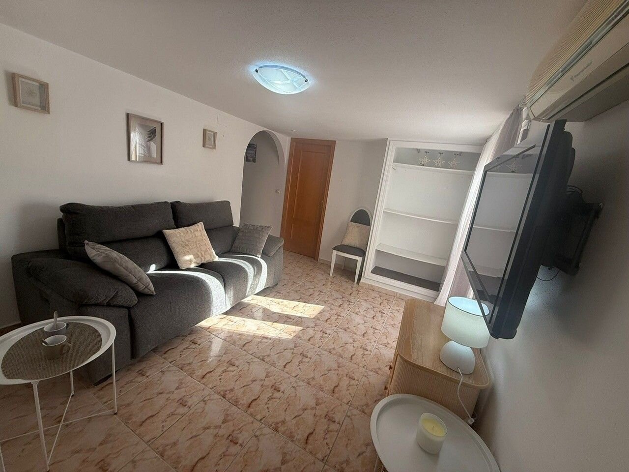 5-Bedroom Villa in Villamartin, Orihuela Costa - Image 32