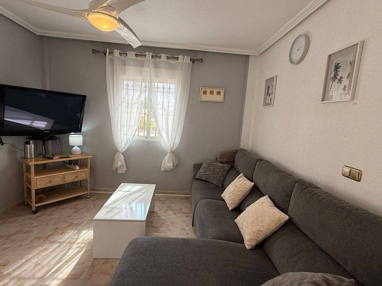 5-Bedroom Villa in Villamartin, Orihuela Costa - Image 9