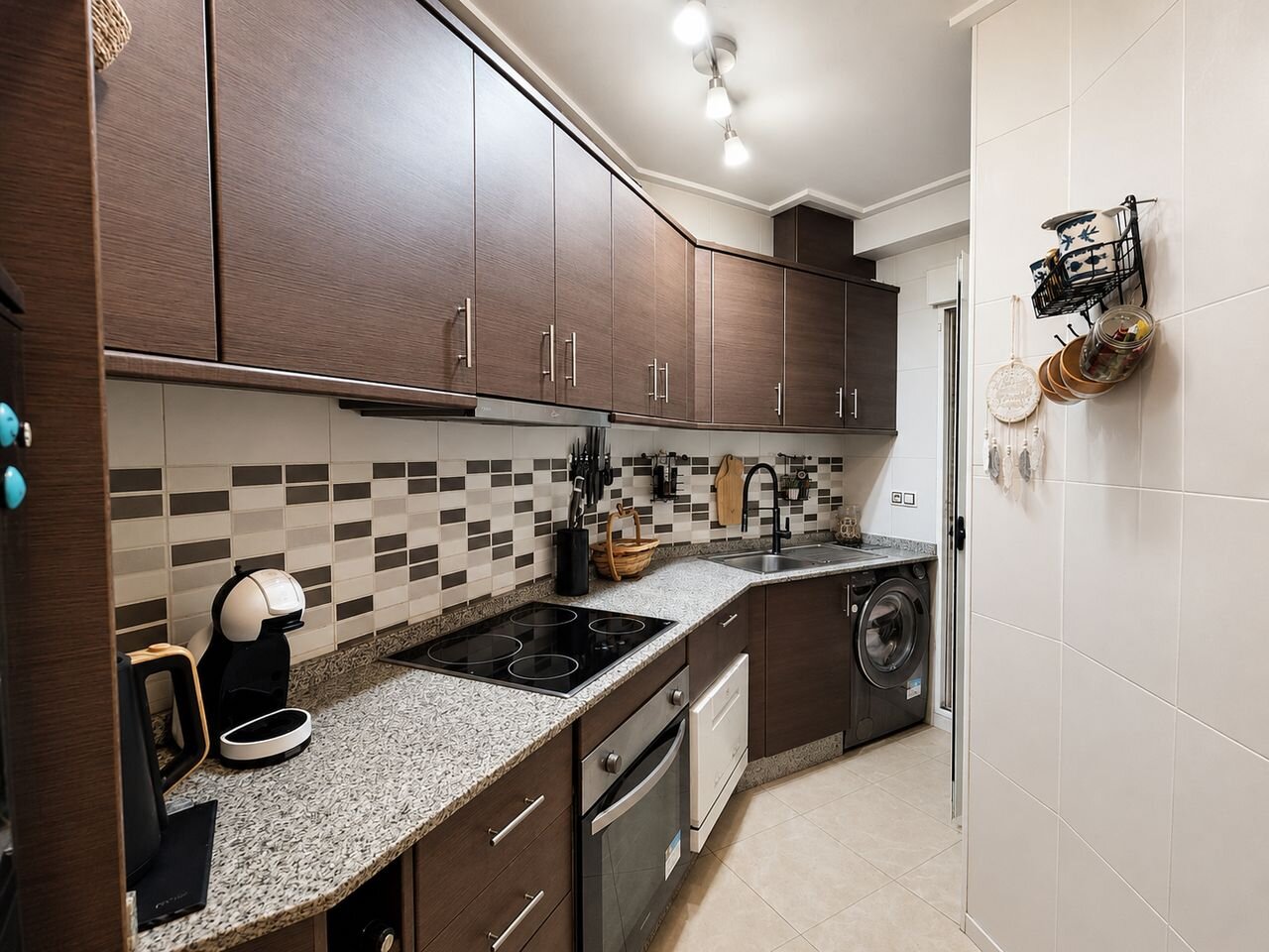 3-Bedroom Apartment in Centro, Torrevieja - Image 10