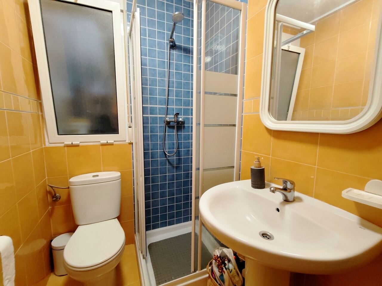 3-Bedroom Apartment in Centro, Torrevieja - Image 19