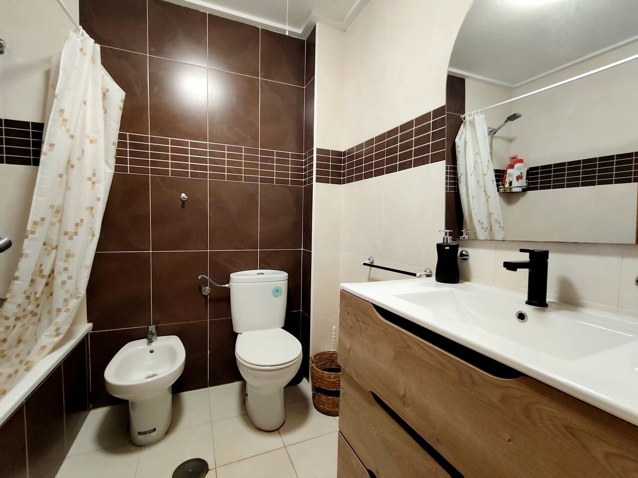 3-Bedroom Apartment in Centro, Torrevieja - Image 23