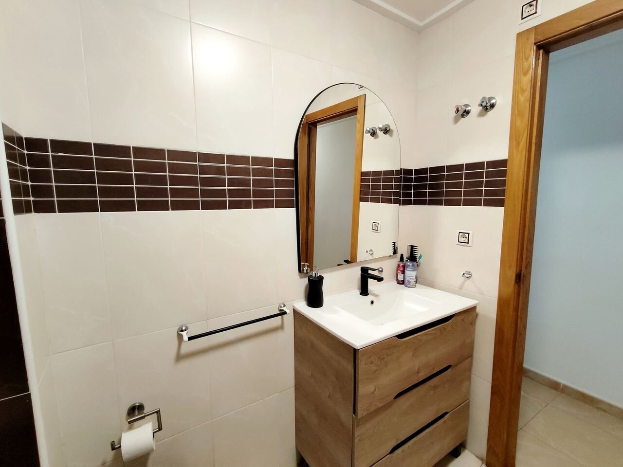 3-Bedroom Apartment in Centro, Torrevieja - Image 24