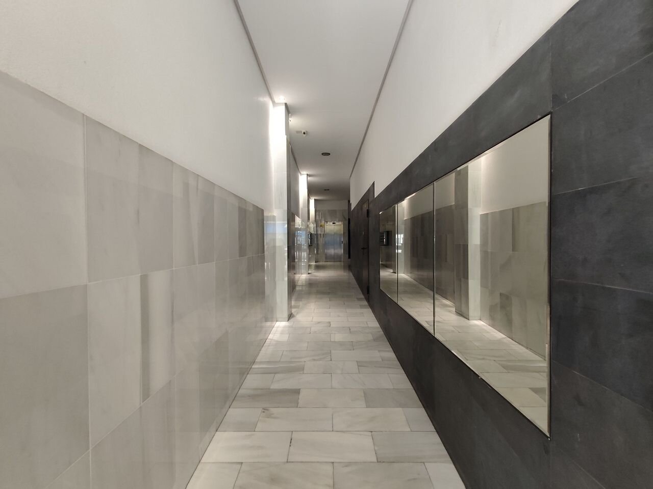 3-Bedroom Apartment in Centro, Torrevieja - Image 32