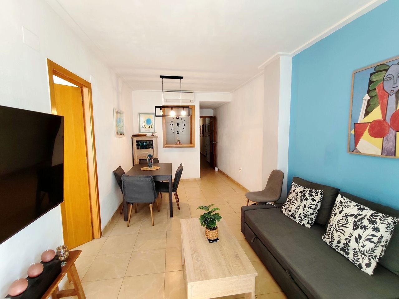 3-Bedroom Apartment in Centro, Torrevieja - Image 4