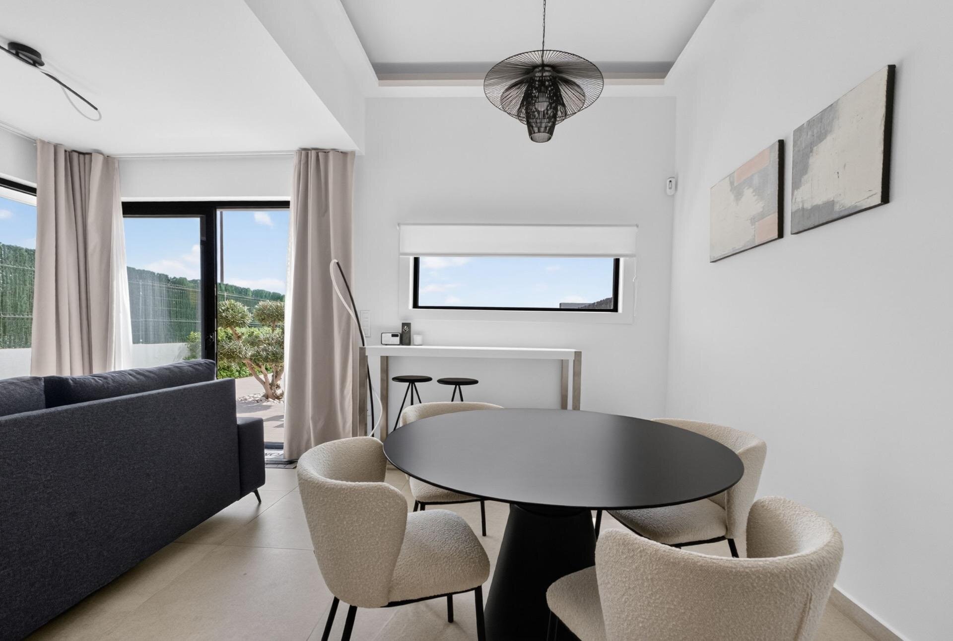 3-Bedroom Villa in El Raso, Guardamar del Segura - Image 11