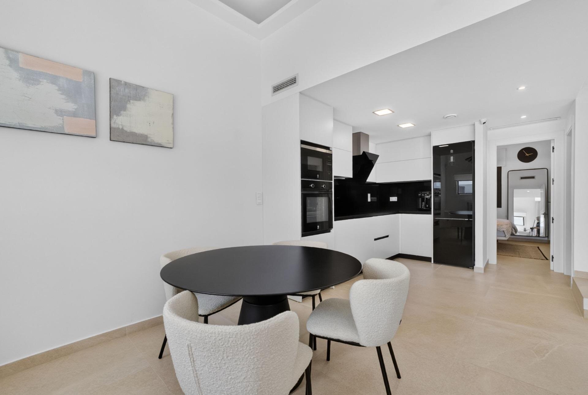 3-Bedroom Villa in El Raso, Guardamar del Segura - Image 13