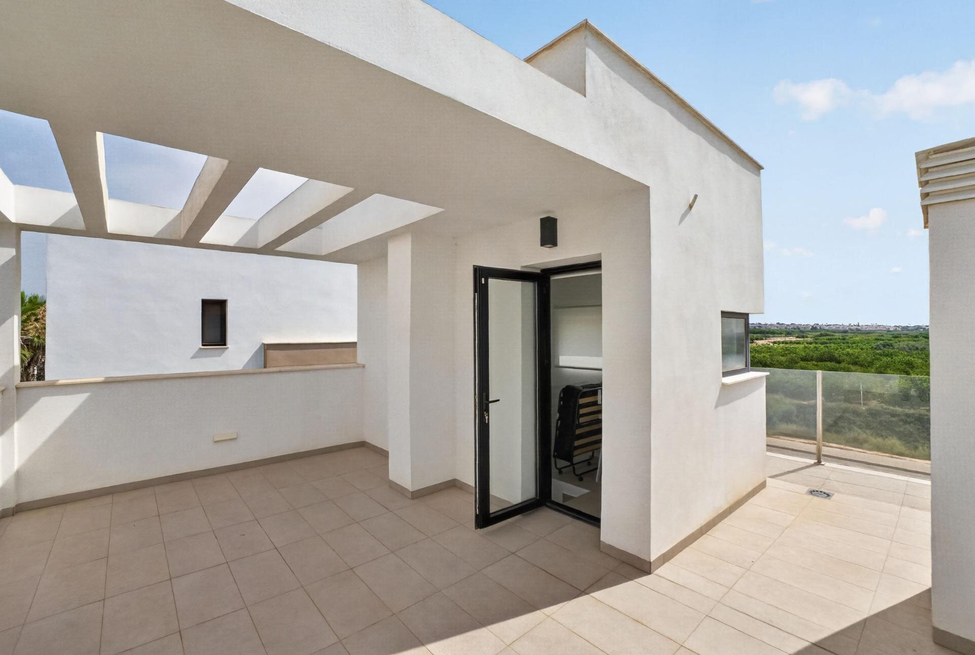 3-Bedroom Villa in El Raso, Guardamar del Segura - Image 38