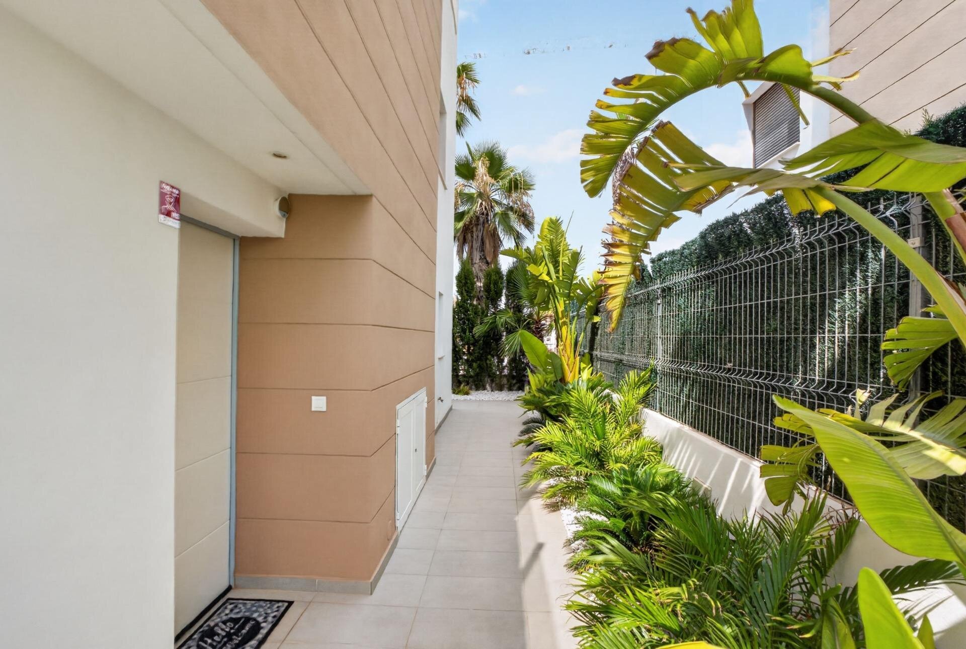 3-Bedroom Villa in El Raso, Guardamar del Segura - Image 45