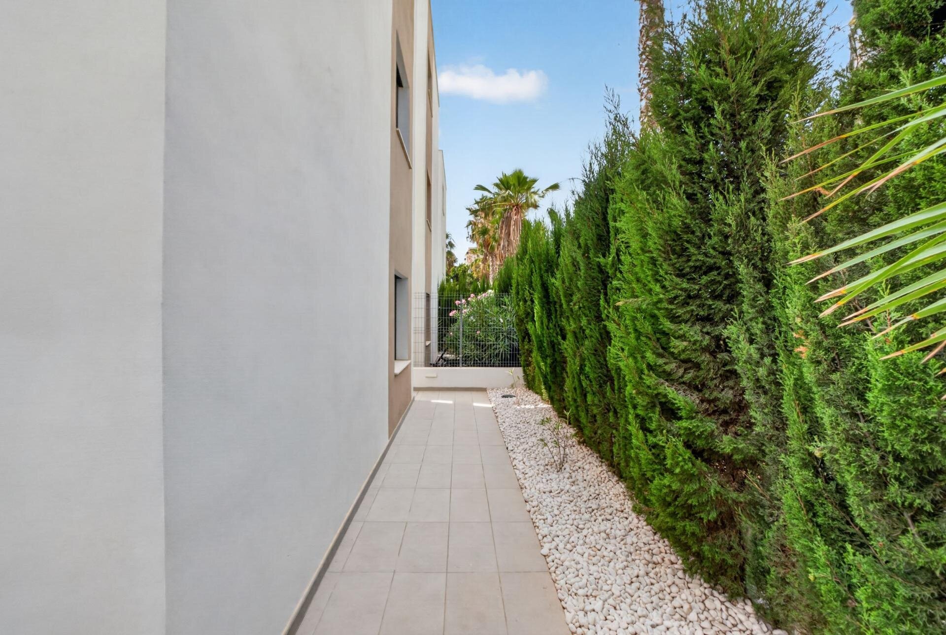 3-Bedroom Villa in El Raso, Guardamar del Segura - Image 46