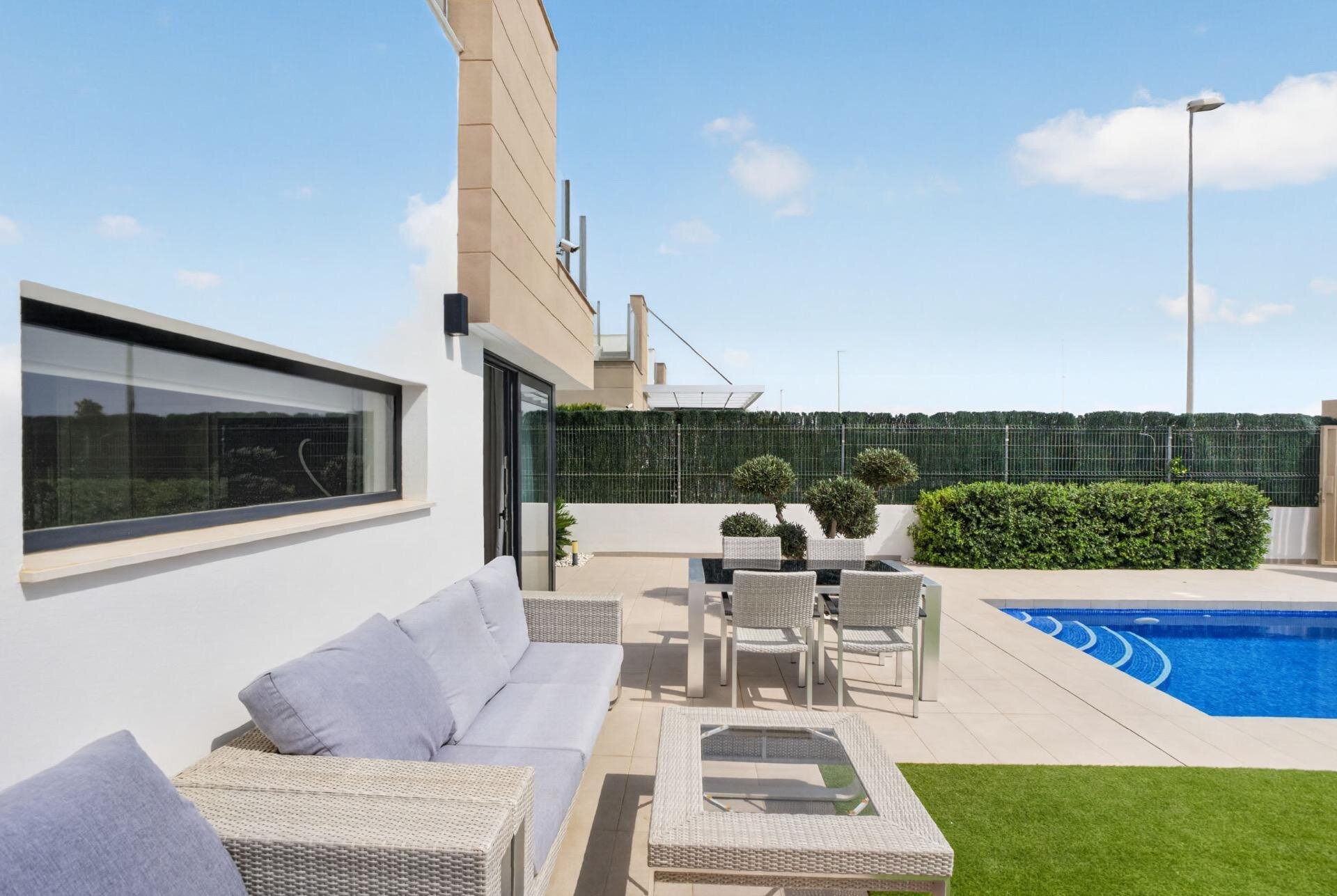 3-Bedroom Villa in El Raso, Guardamar del Segura - Image 6