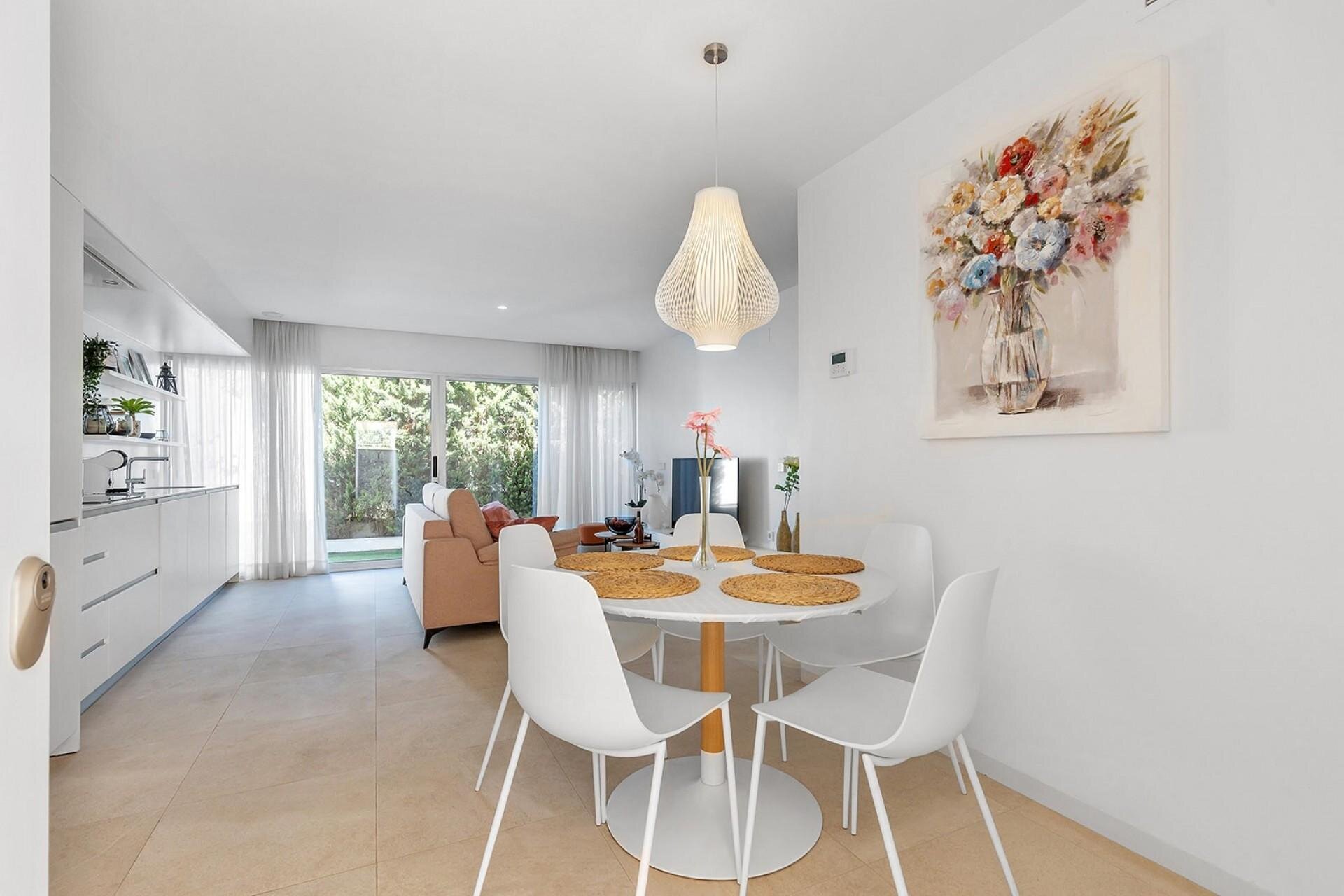 2-Bedroom Apartment in Los Balcones, Torrevieja - Image 5