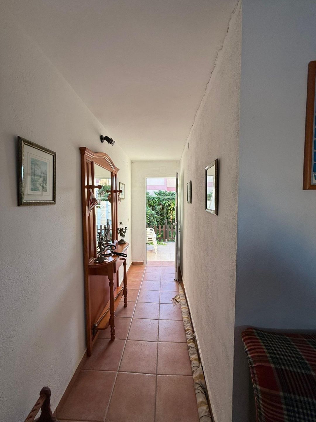 3-Bedroom House in La Siesta, Torrevieja - Image 10