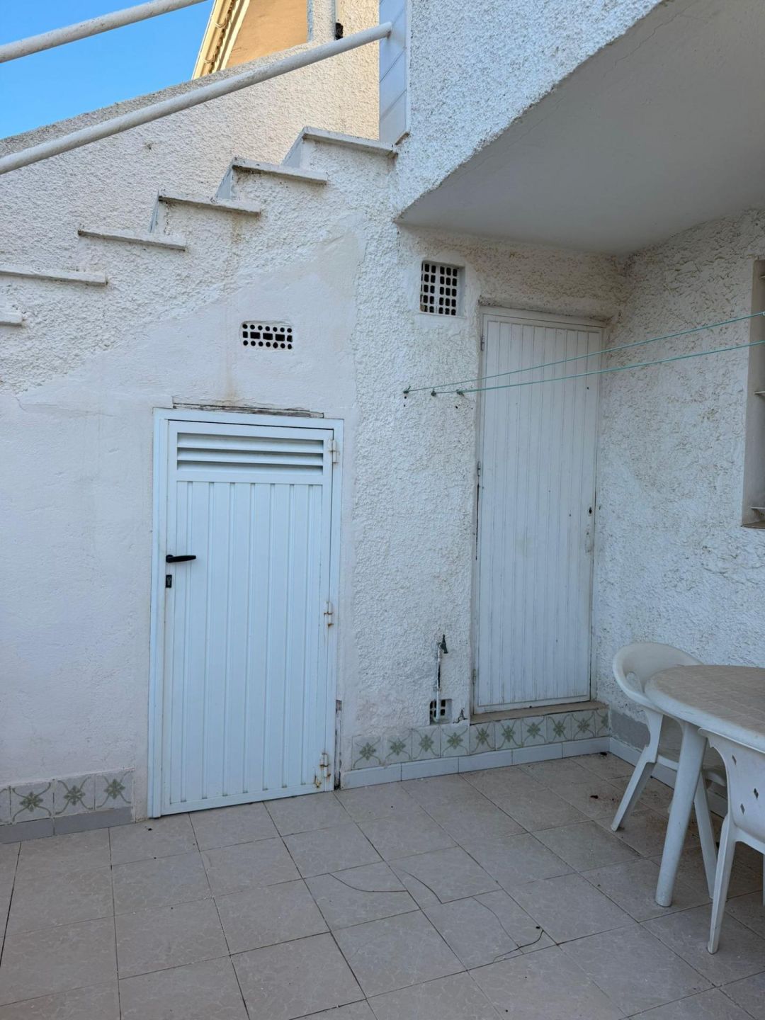 3-Bedroom House in La Siesta, Torrevieja - Image 22