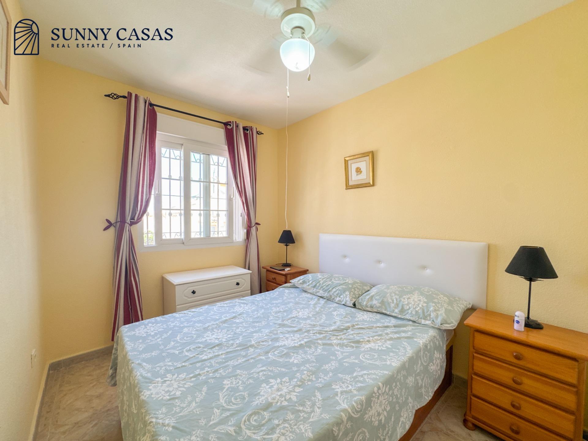 Dom bliźniak z 3 Sypialniami w La Zenia, Orihuela Costa - Image 14