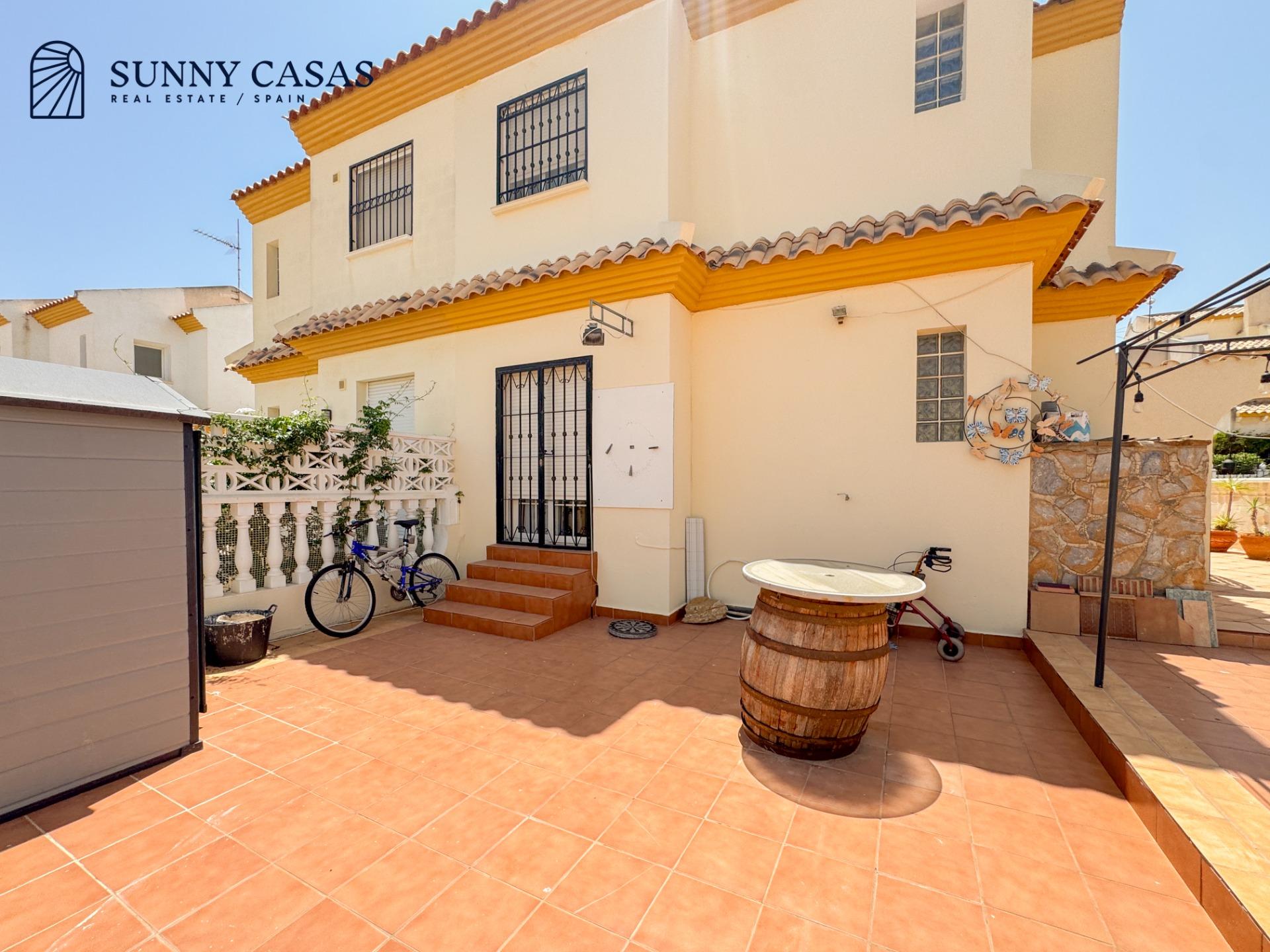 Dom bliźniak z 3 Sypialniami w La Zenia, Orihuela Costa - Image 24