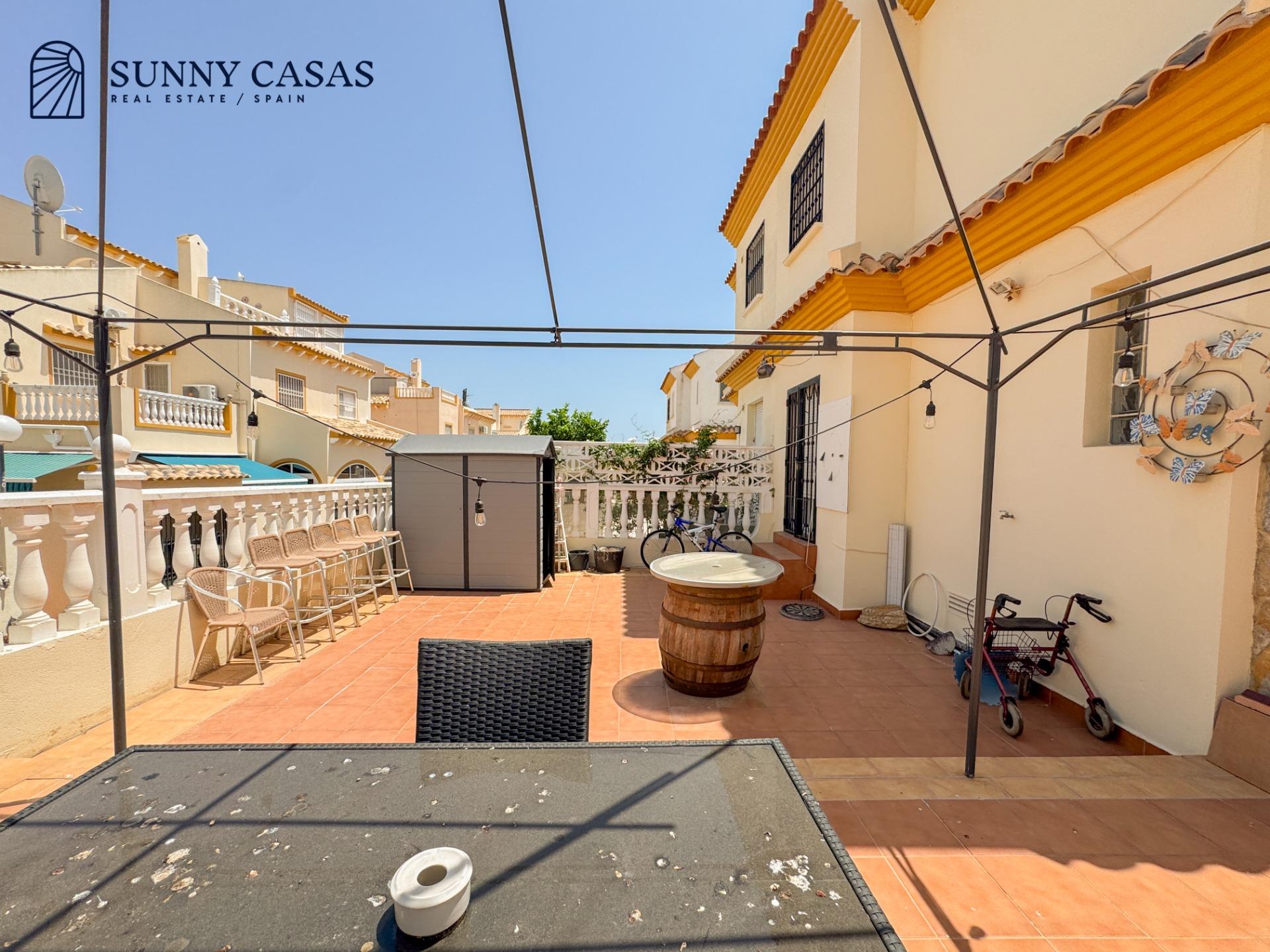 Dom bliźniak z 3 Sypialniami w La Zenia, Orihuela Costa - Image 26