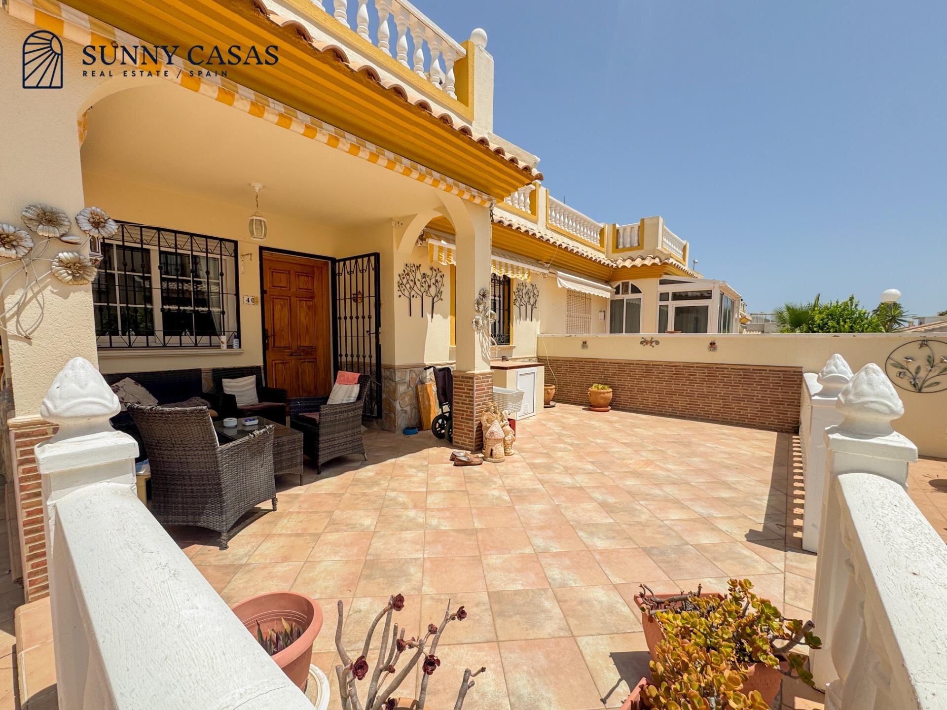 Dom bliźniak z 3 Sypialniami w La Zenia, Orihuela Costa - Image 32