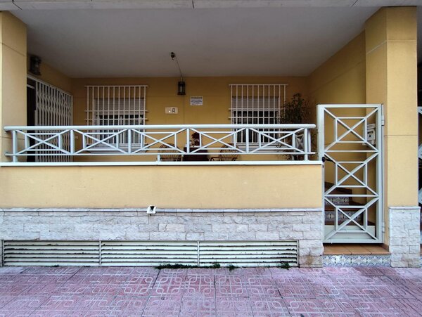 Apartamento de 4 Dormitorios en Estacion de Autobuses, Torrevieja