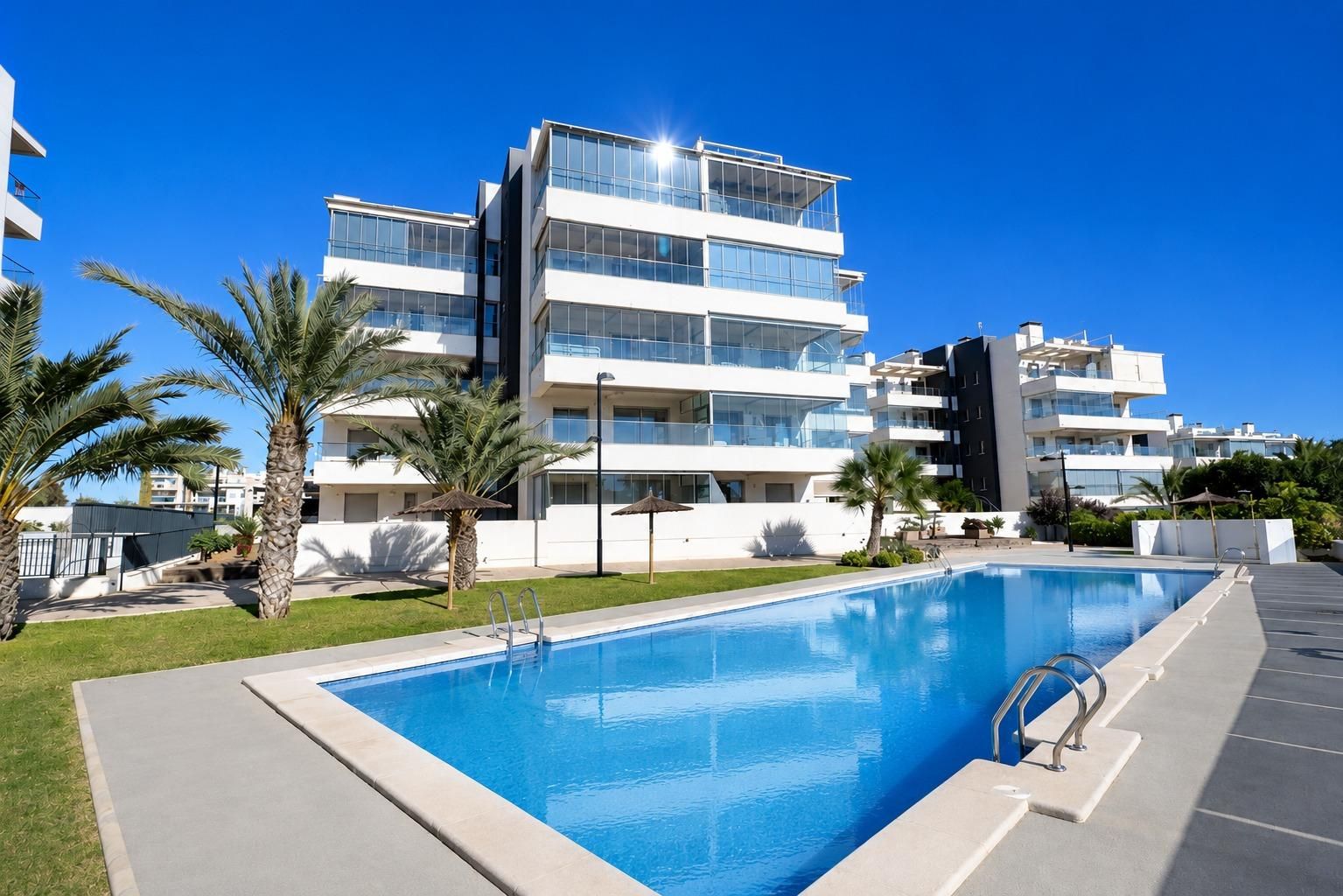 Appartement met 3 Slaapkamers in Los Dolses, Orihuela Costa - Image 1