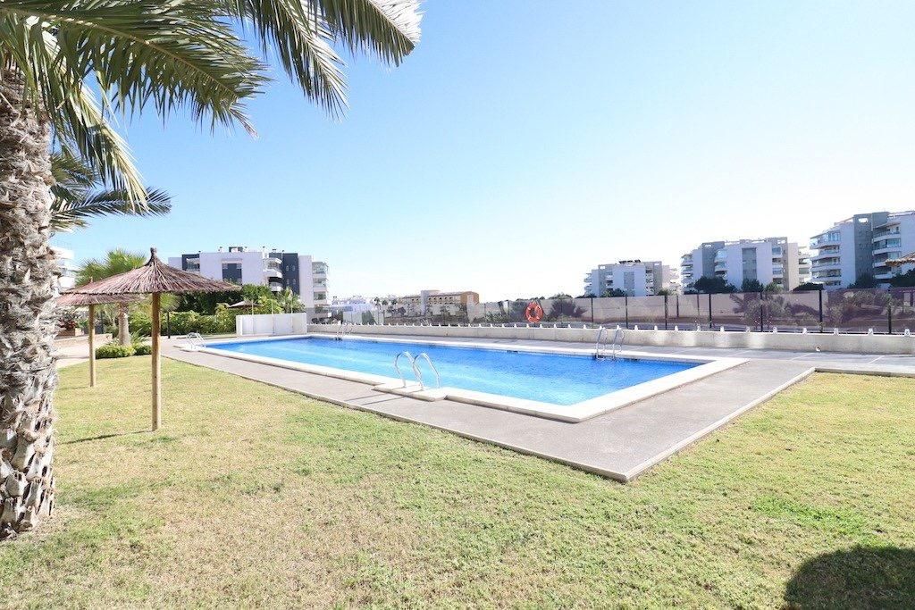 Appartement met 3 Slaapkamers in Los Dolses, Orihuela Costa - Image 19