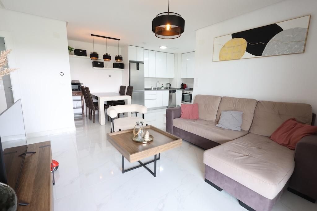Appartement met 3 Slaapkamers in Los Dolses, Orihuela Costa - Image 3