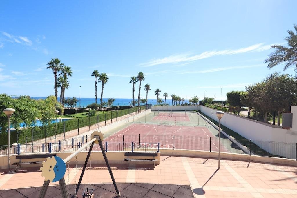 2-Bedroom Penthouse in Pilar de la Horadada - Image 27