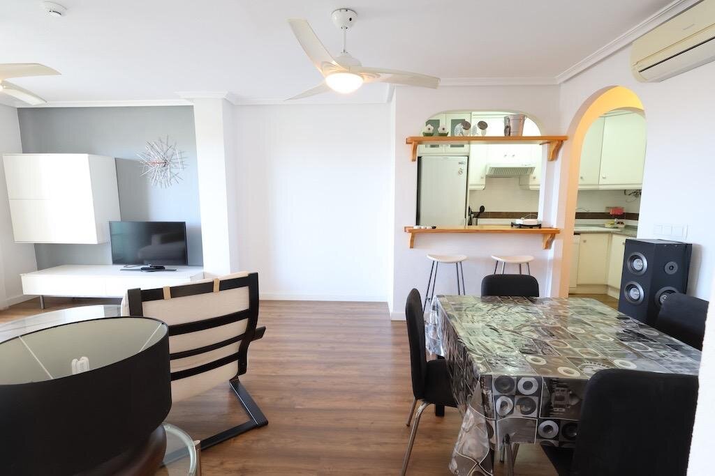 2-Bedroom Penthouse in Pilar de la Horadada - Image 6