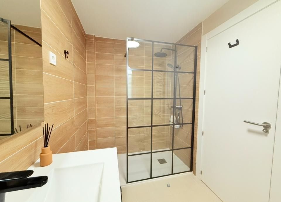 3-Bedroom Apartment in Sucina - Image 18