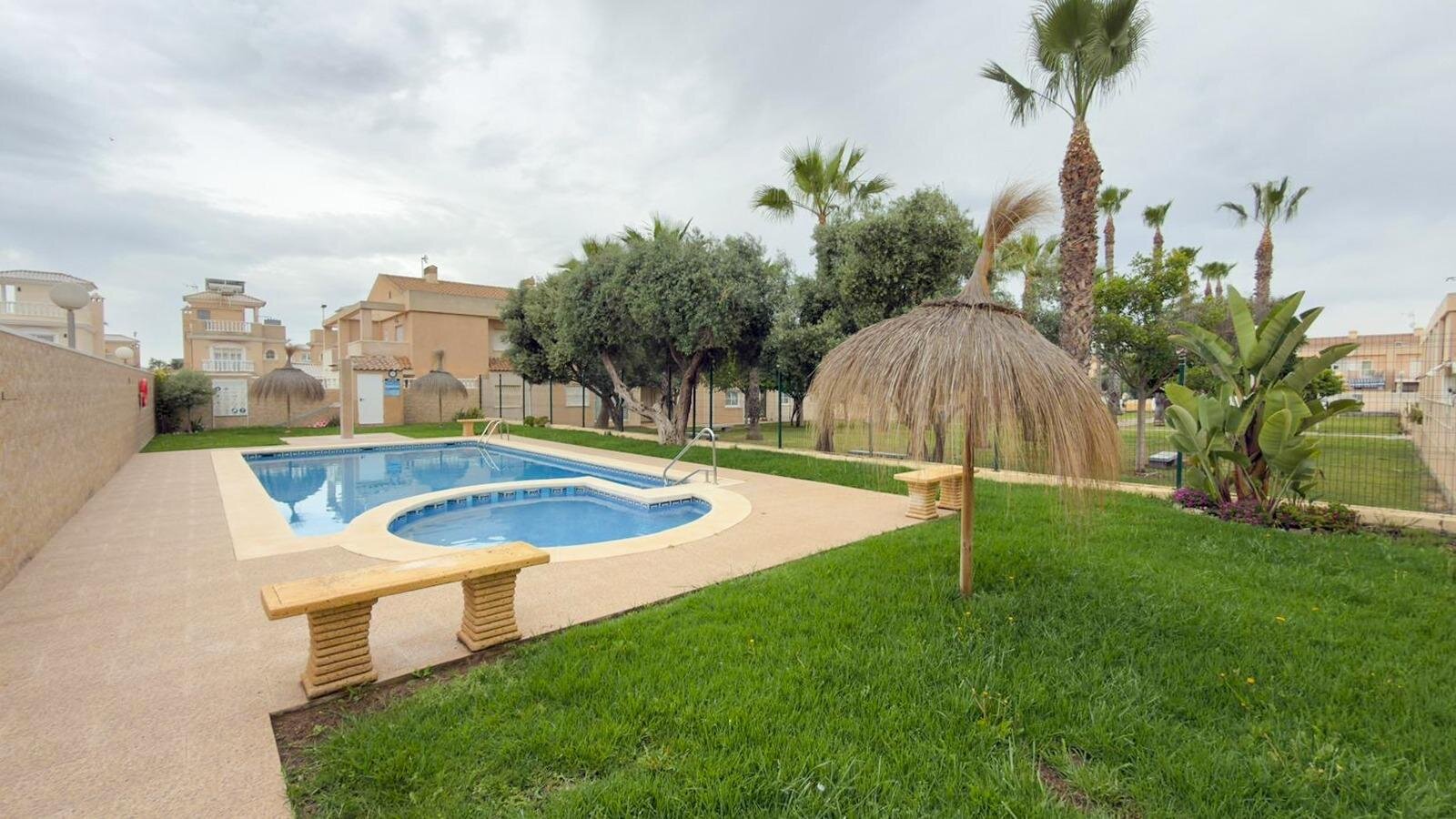 2-Bedroom Semi-detached house in Aguas Nuevas, Torrevieja - Image 16