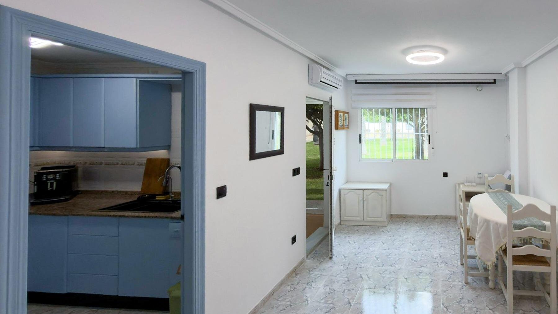 2-Bedroom Semi-detached house in Aguas Nuevas, Torrevieja - Image 3