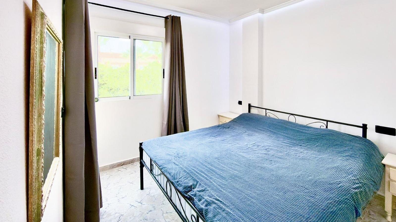 2-Bedroom Semi-detached house in Aguas Nuevas, Torrevieja - Image 4