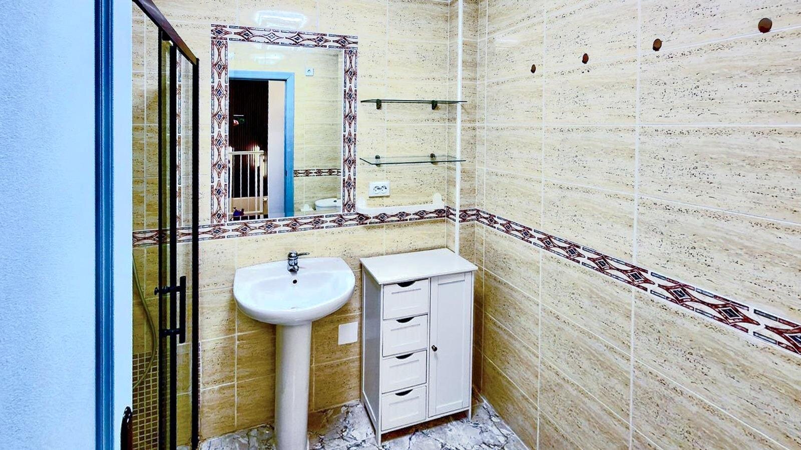 2-Bedroom Semi-detached house in Aguas Nuevas, Torrevieja - Image 6