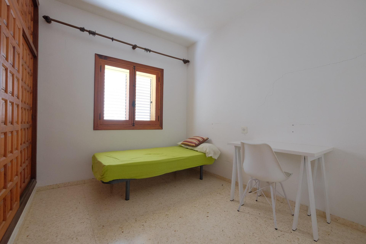 9-Bedroom Detached House in  Calpe | Sunny Casas - Costa ... - Image 19