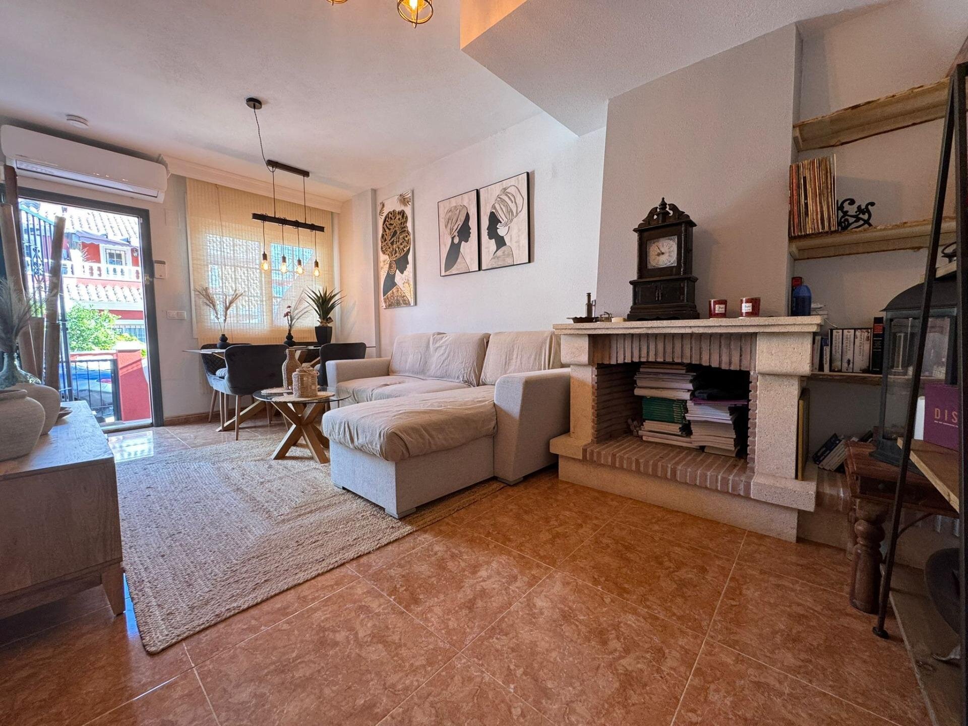 3-Bedroom House in Pau 26, Orihuela Costa - Image 11